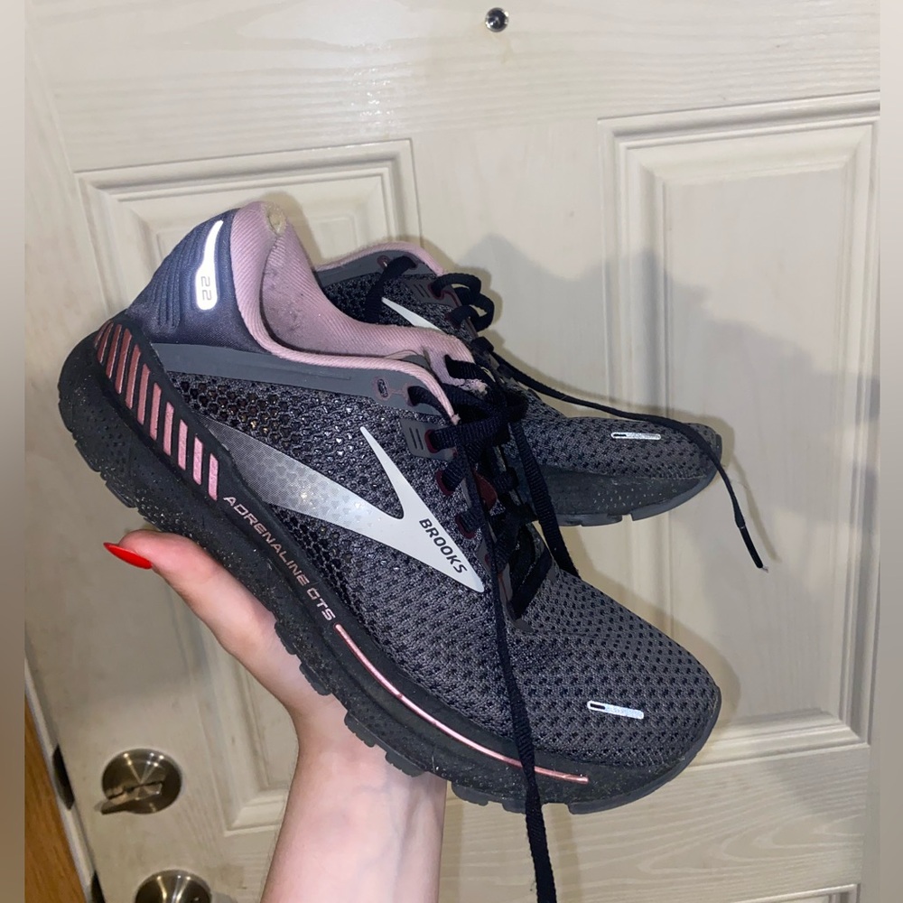 Brooks adrenaline gts women’s running shoes